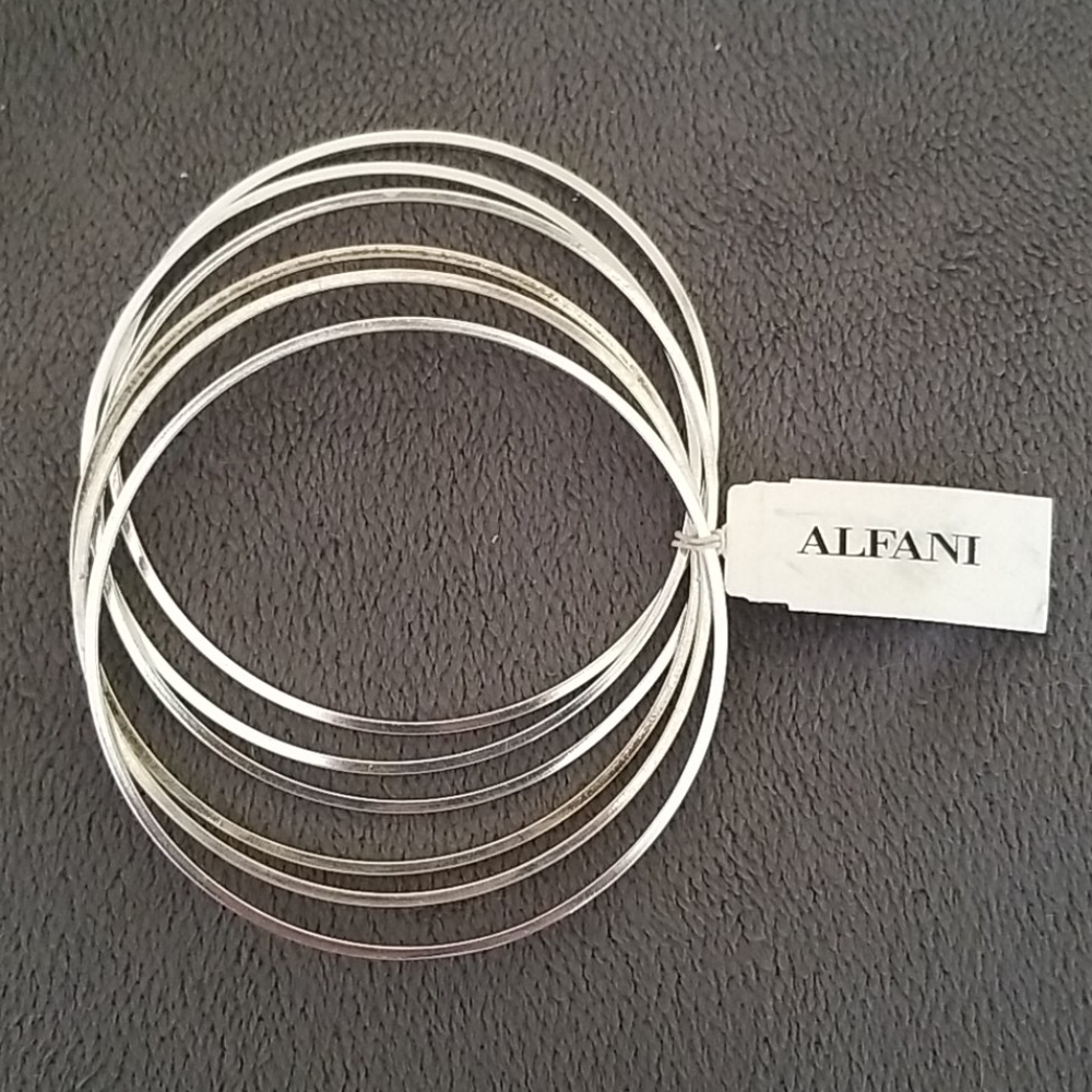 Silver Tone Bangle Set - Picture 2 of 6